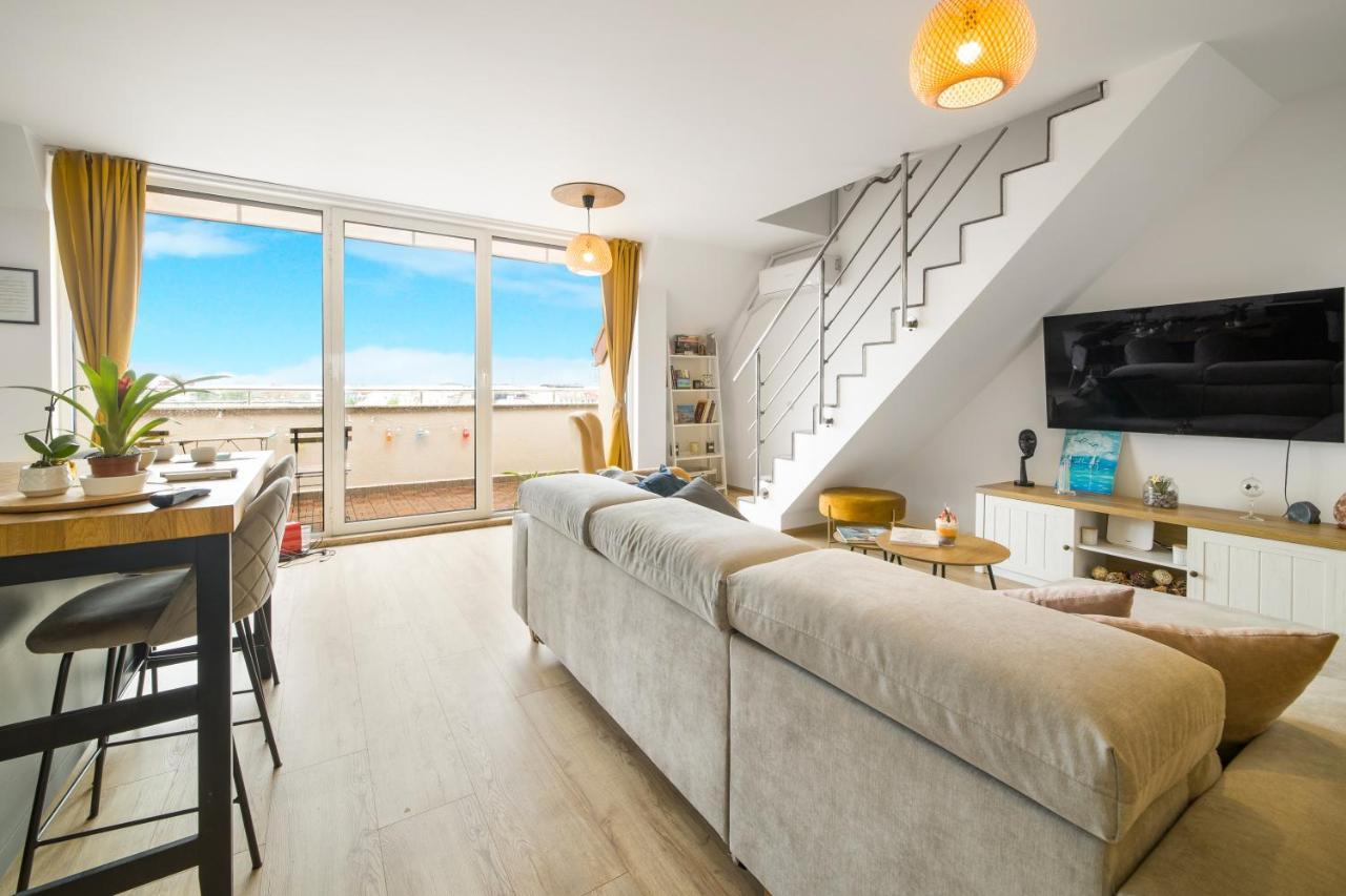 Maisonette With Underground Parking Apartament