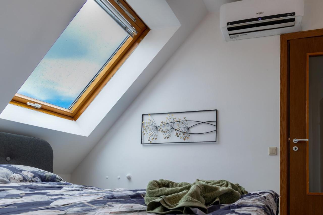 Maisonette With Underground Parking Apartament